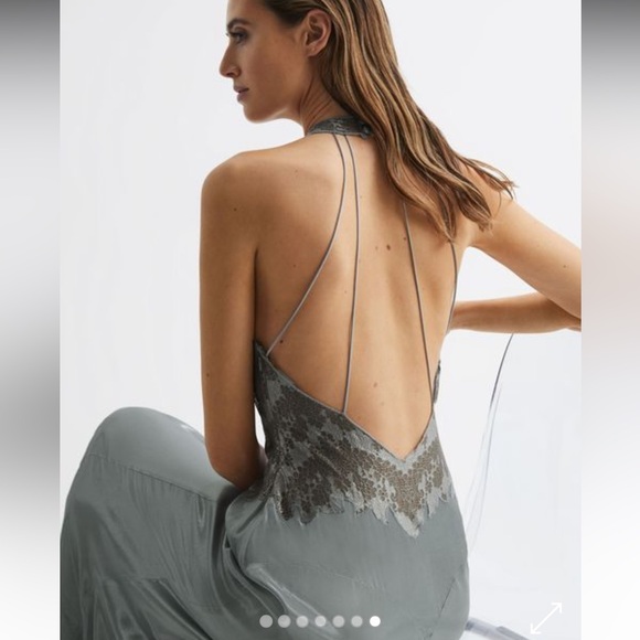 NWT REISS ITALIAN FABRIC FERN
FITTED LACE HALTER NECK MAXI DRESS SIZE 2 - Picture 2 of 12